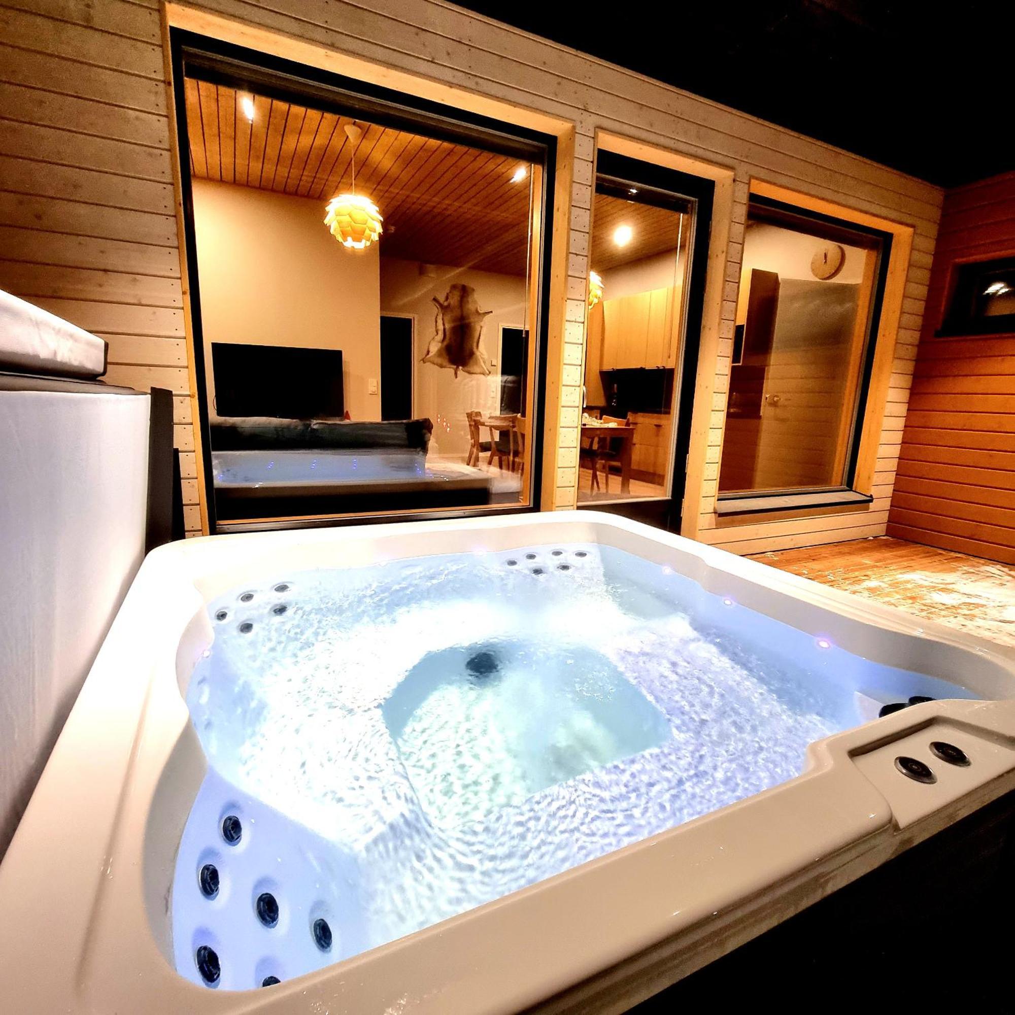 רובניימי Premium Lapland Villa With Jaguzzi מראה חיצוני תמונה